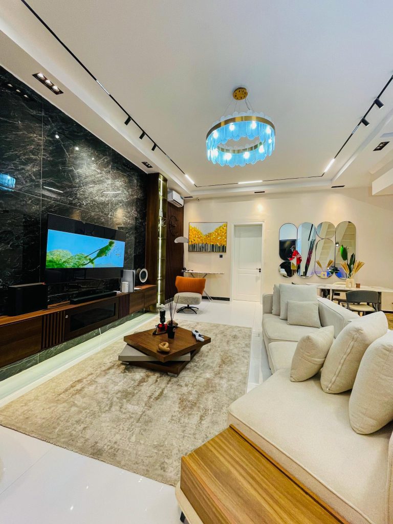 Shortlet Apartments in Lekki Phase 1