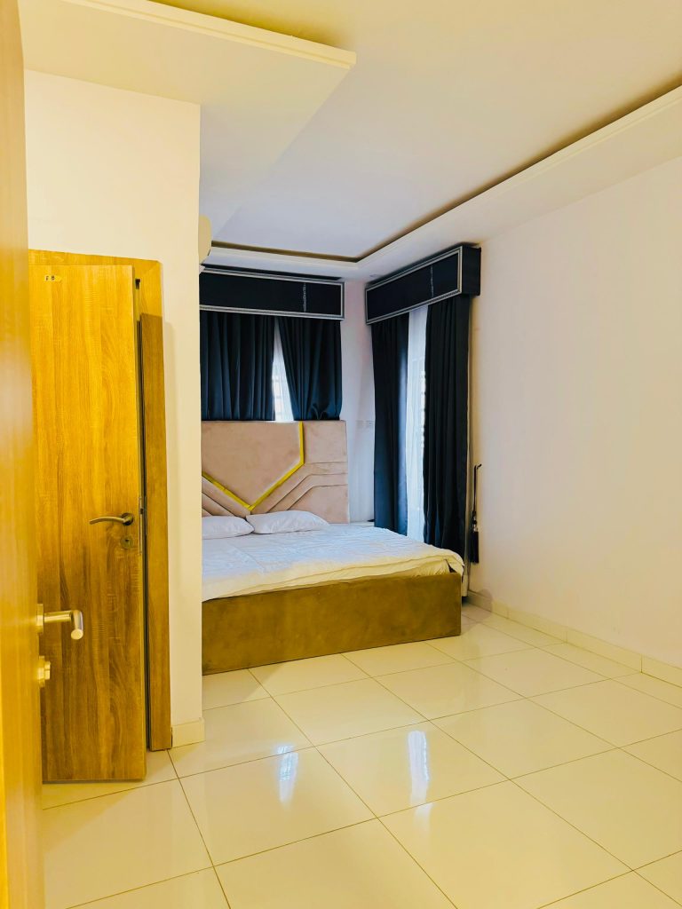 Shortlet in VI Lagos