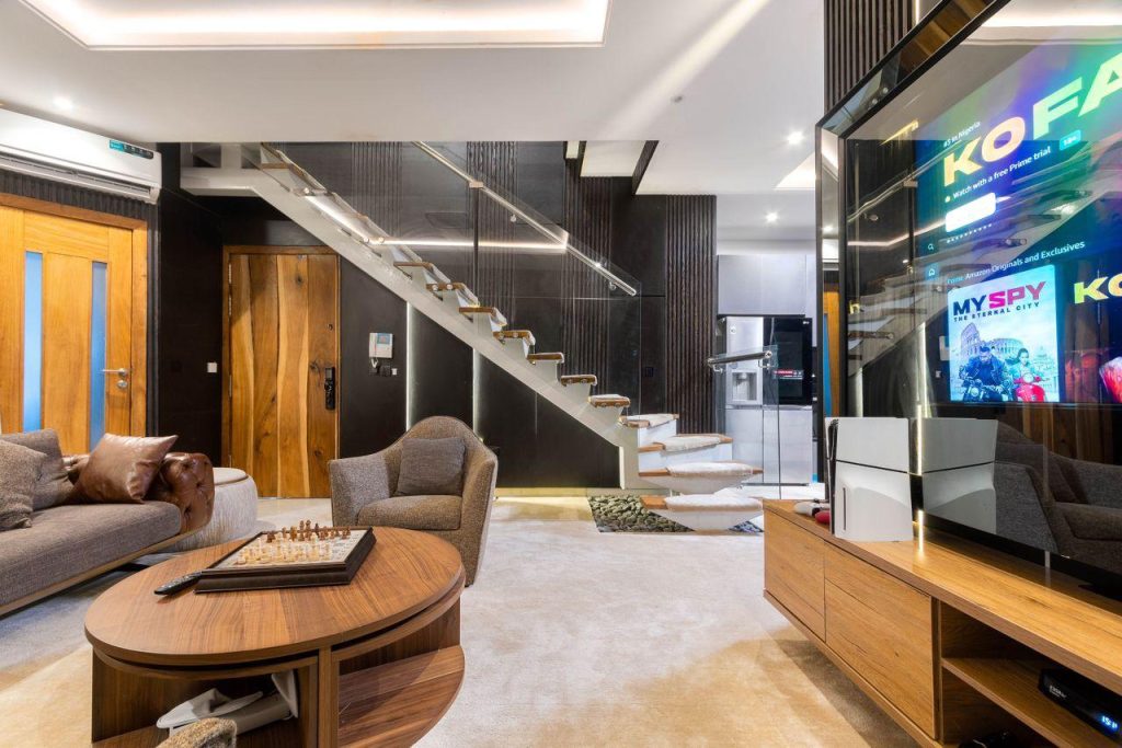 4 Bedroom Shortlet in Ikoyi