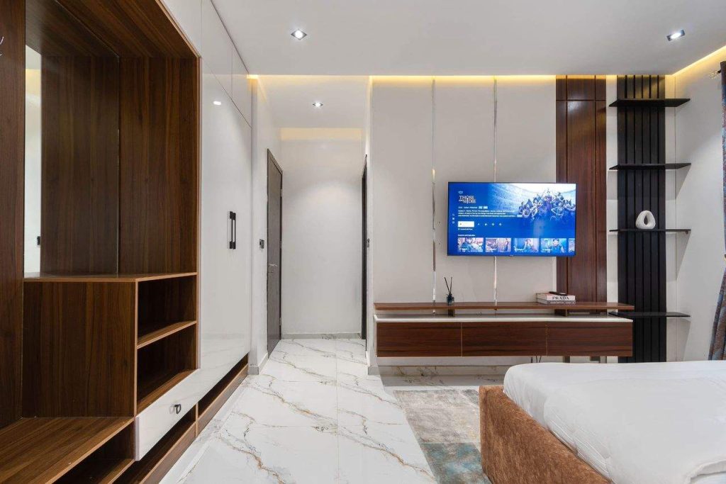 3 Bedroom Shortlet in VI Lagos