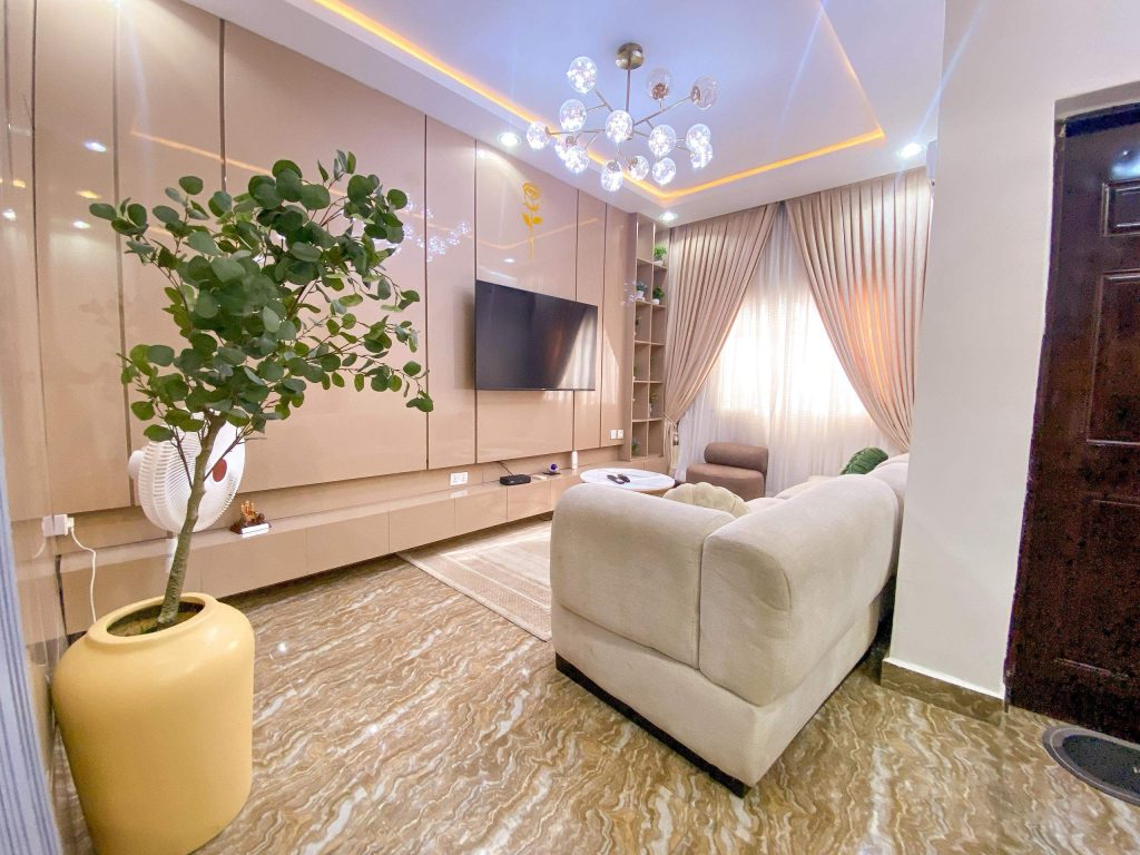 3 Bedroom Shortlet in Abuja