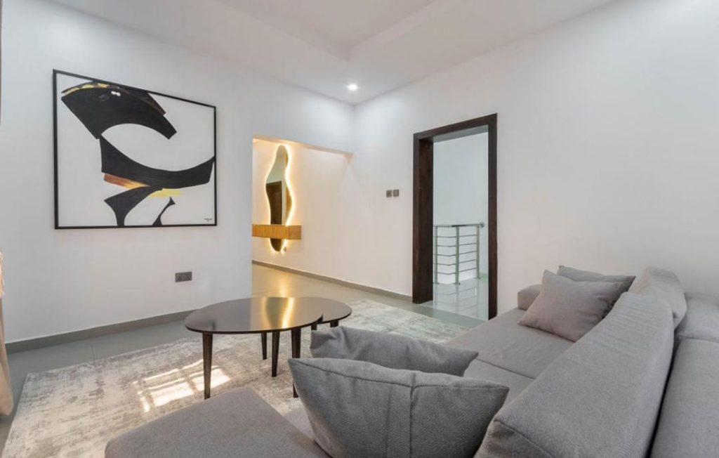 4 Bedroom Shortlet in VI Lagos 