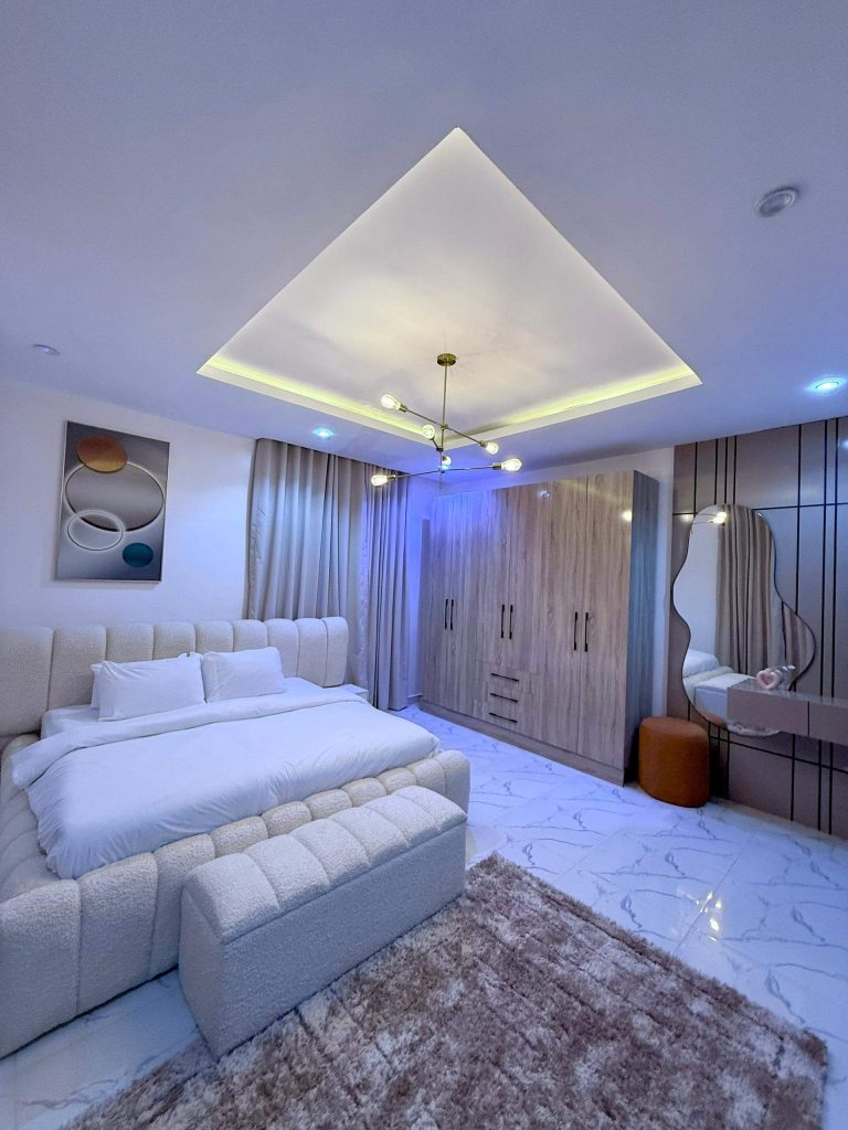 2 Bedroom Shortlet in Abuja