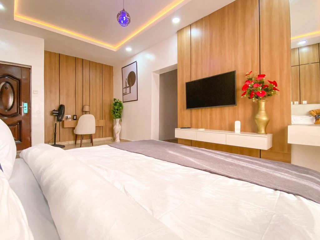 3 Bedroom Shortlet in Abuja