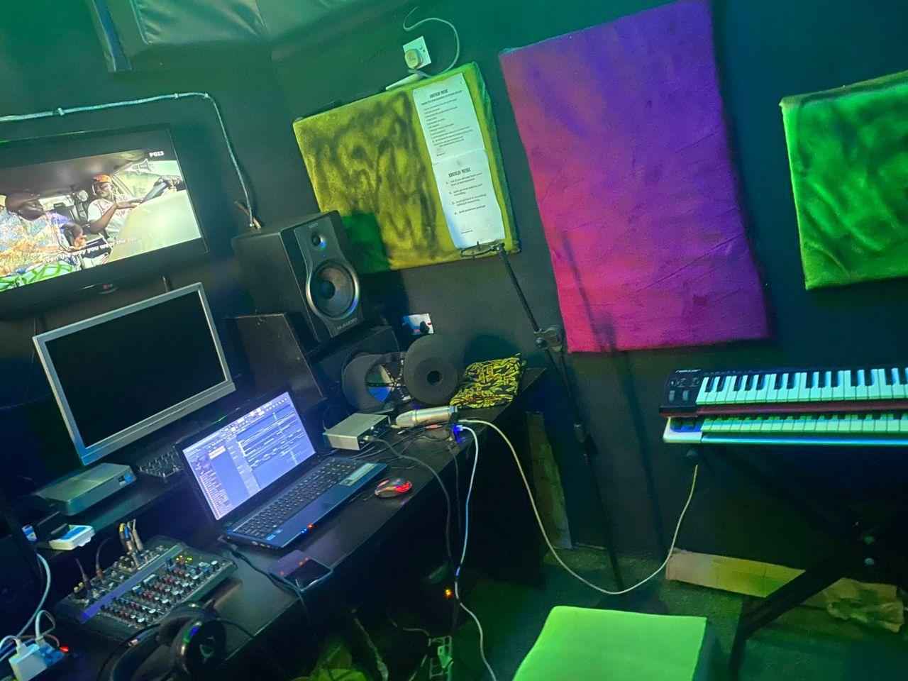 FlexSpacez Space Image