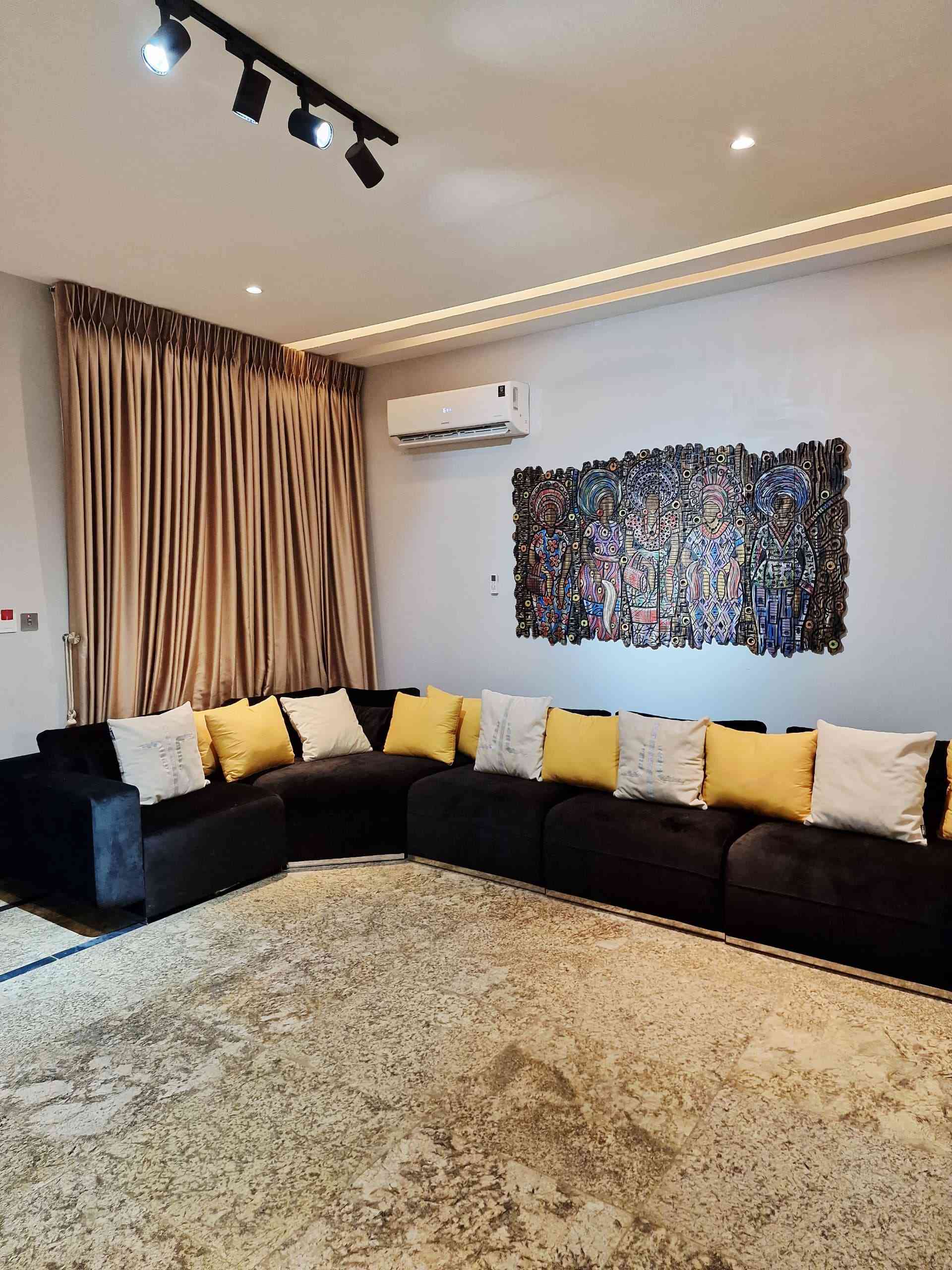 2 Bedroom Shortlet Apartment in Abuja