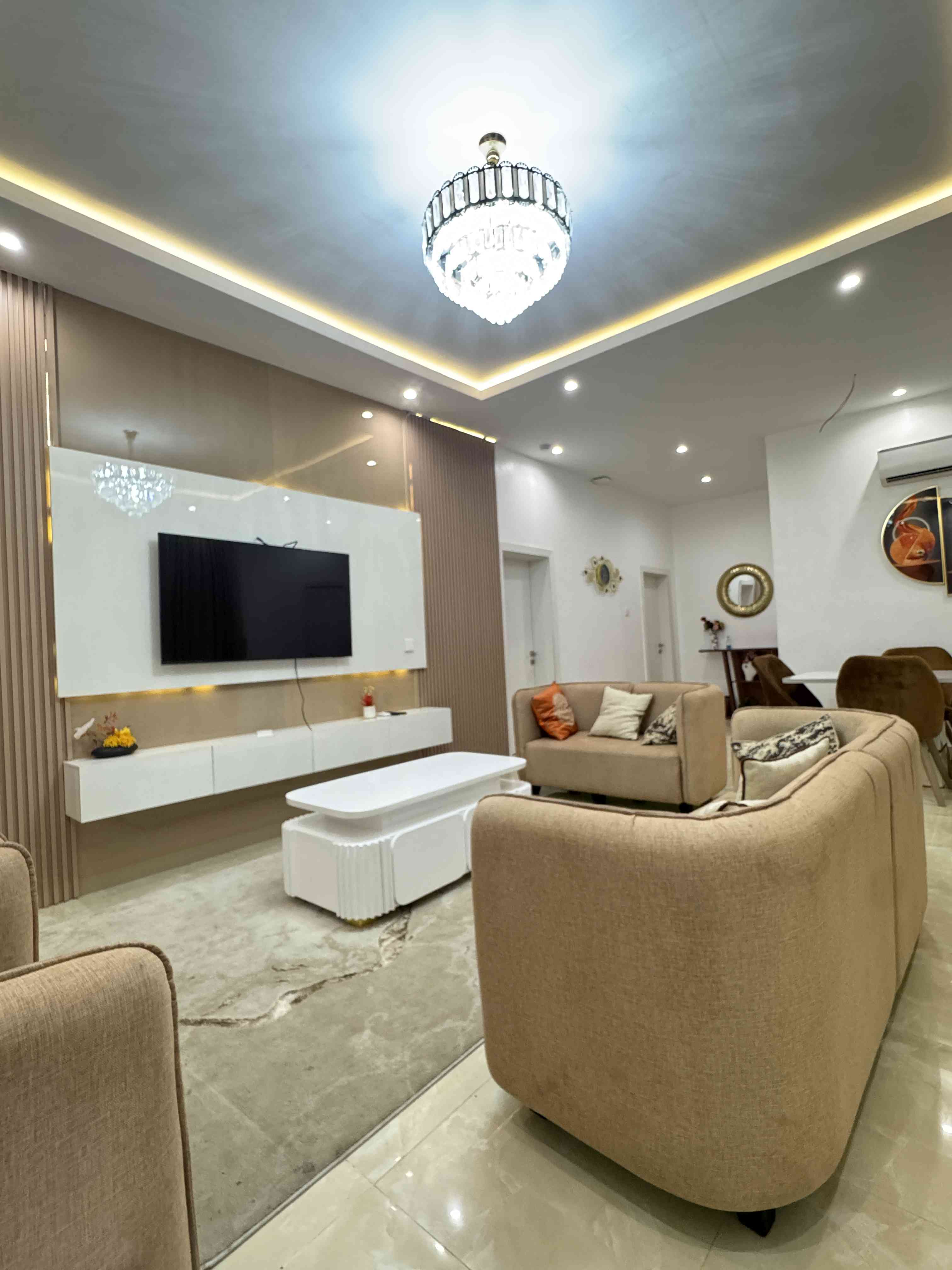 Jemi Court AB3  - 2 Bedroom Shortlet in Surulere